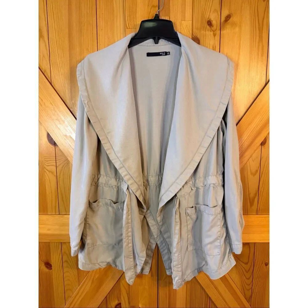 MAX JEANS Women’s Drape Front Drawstring Waist Beige Jacket Size Medium (6642)